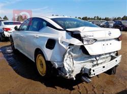 نيسان ألتيما